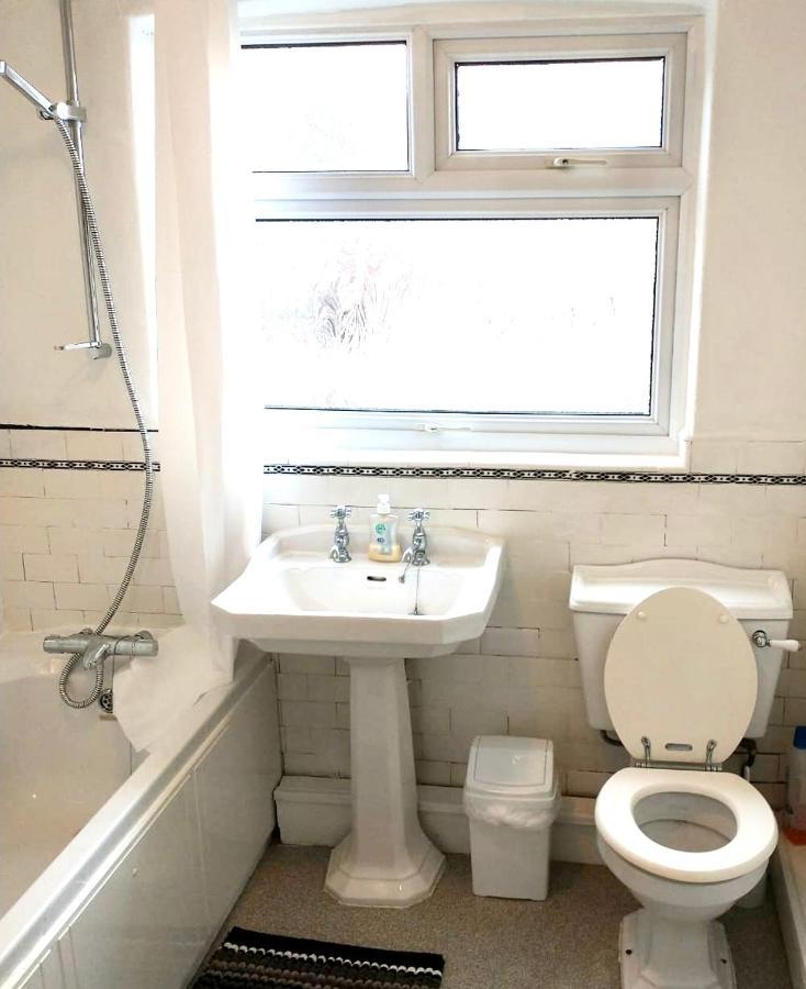 Lotus Home Wallasey Ngoại thất bức ảnh
